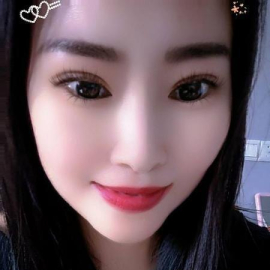 肤白小少妇