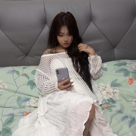 会做服务的小嫩妹