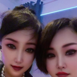 鼓楼双飞姐妹