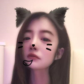 翘臀宝藏女孩