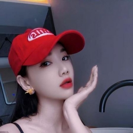 性价比超高美女铭铭